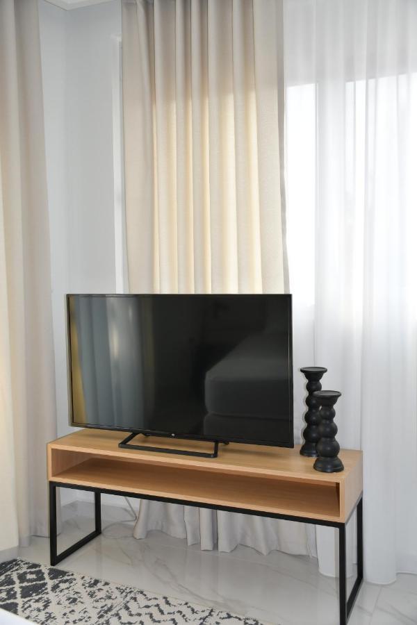 Urban Suites Атина Екстериор снимка
